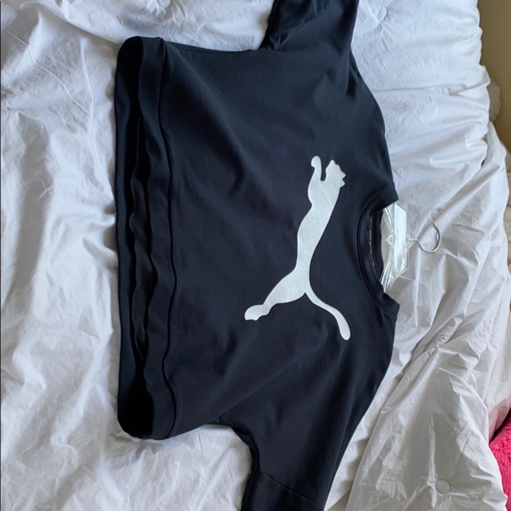 Puma sweater never worn
